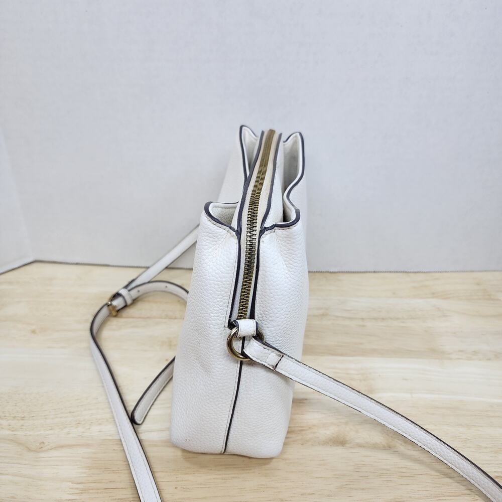 Nanette Lepore White Faux Leather Crossbody Quiet Luxury Bag Pebbled Purse 10x7 - Picture 7 of 16